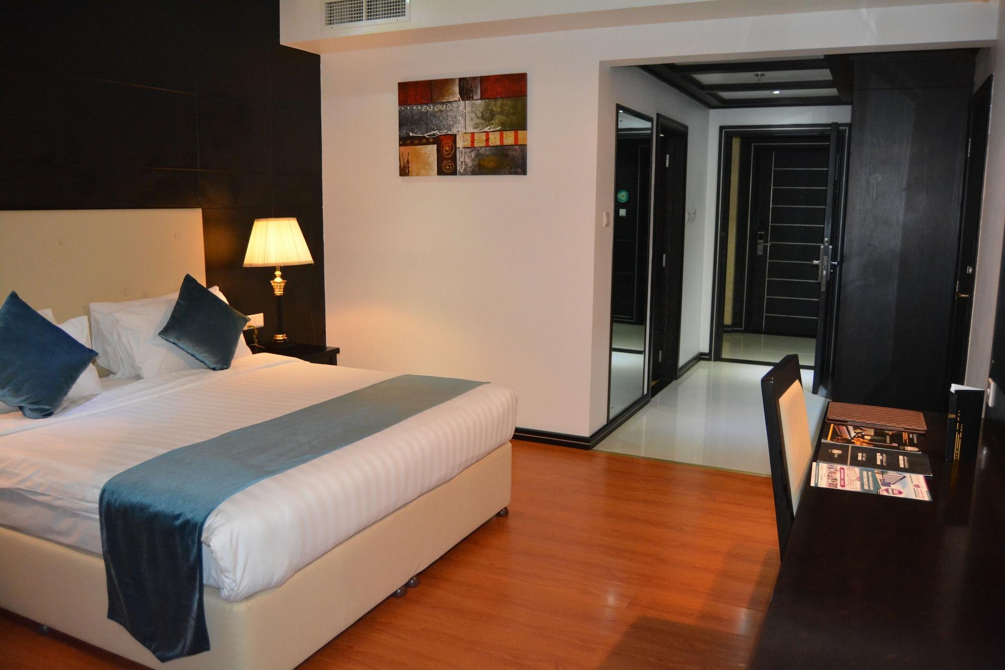 The Olive Hotel, Juffair Manama Dış mekan fotoğraf