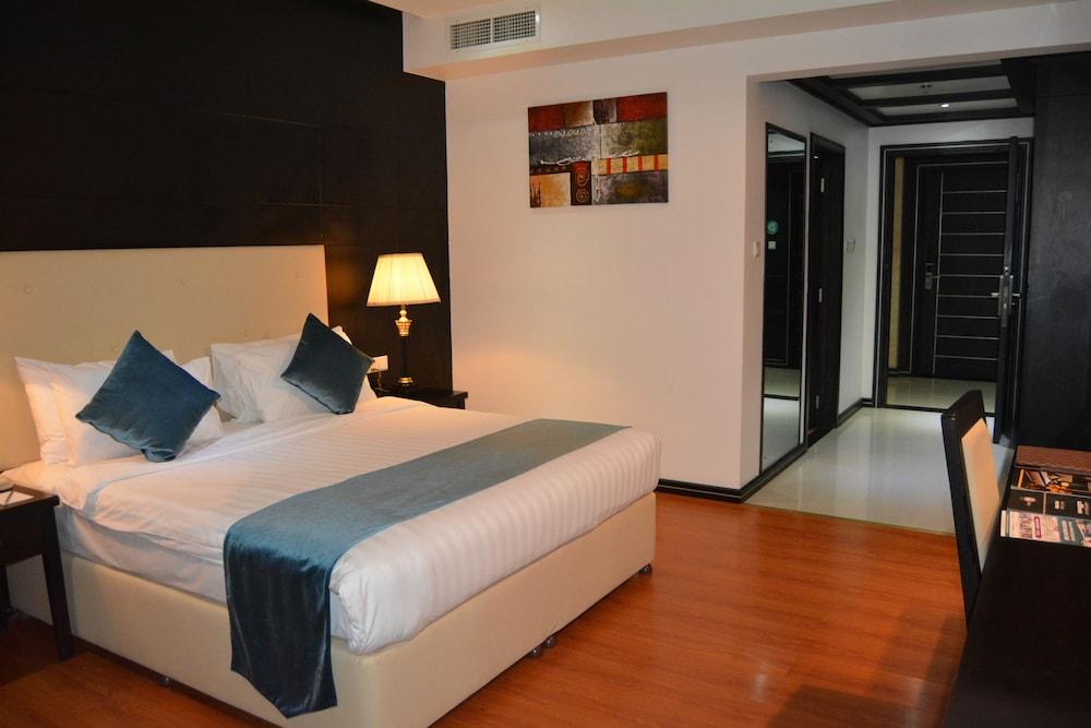 The Olive Hotel, Juffair Manama Dış mekan fotoğraf