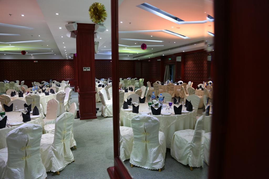 The Olive Hotel, Juffair Manama Dış mekan fotoğraf